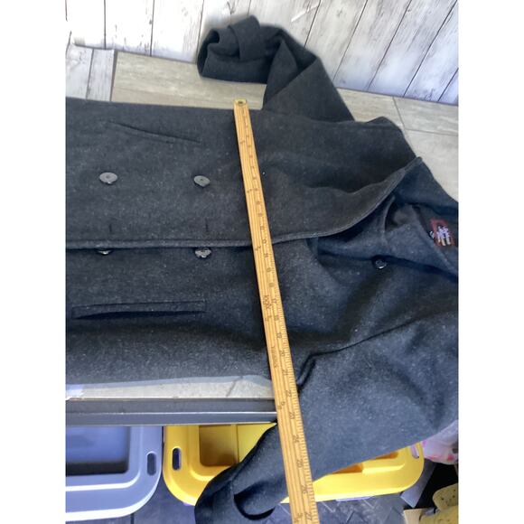 Stephanie Mathews Women's 100% Wool Gray Double Button Coat Jacket Sz 8P Petite - Picture 3 of 9